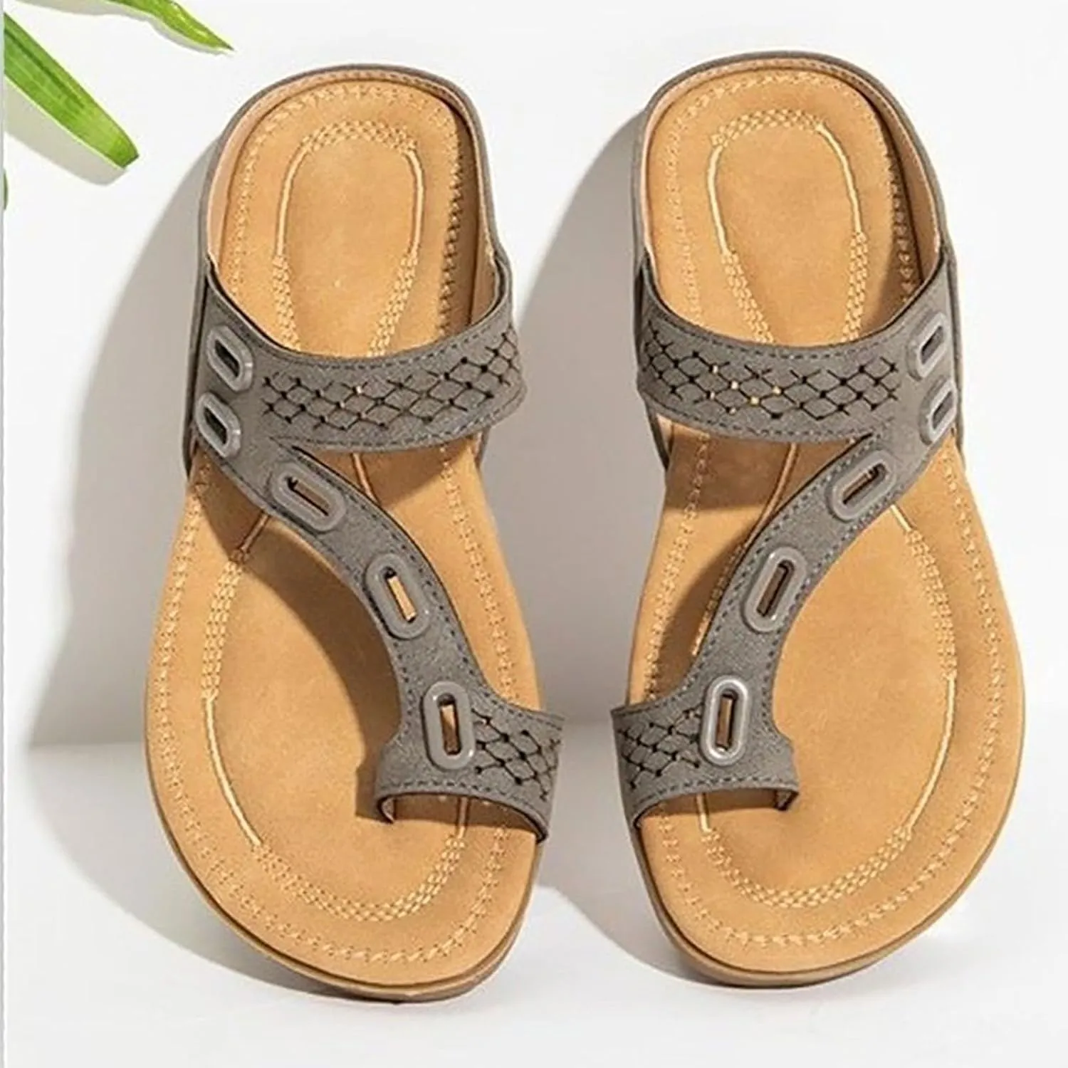 Adjustable Orthopedic Sandals Women Summer Casual Flip Flops Arch Support Comfortable Walking Shoes Non Slip Outdoor Beach Thong Sandals