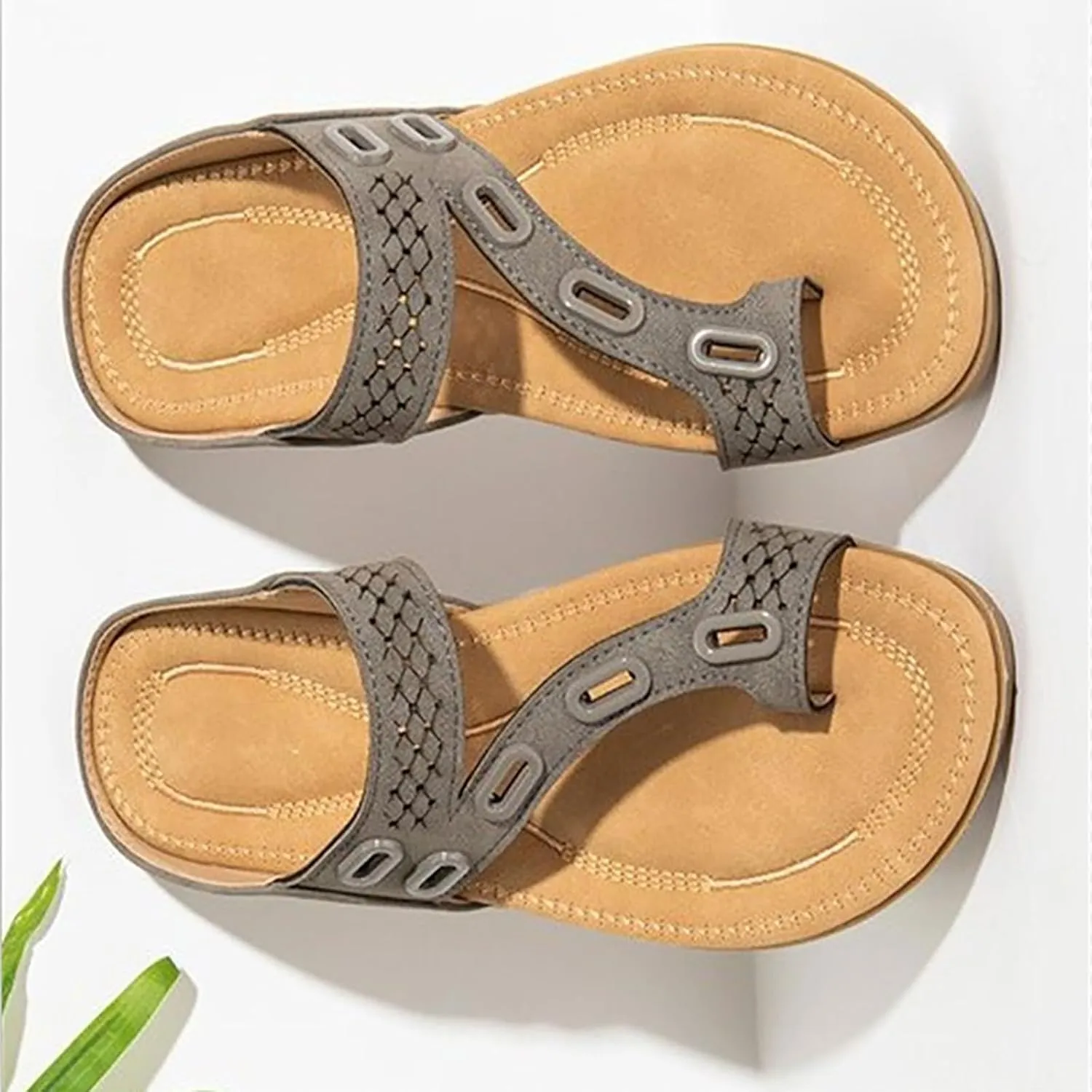 Adjustable Orthopedic Sandals Women Summer Casual Flip Flops Arch Support Comfortable Walking Shoes Non Slip Outdoor Beach Thong Sandals