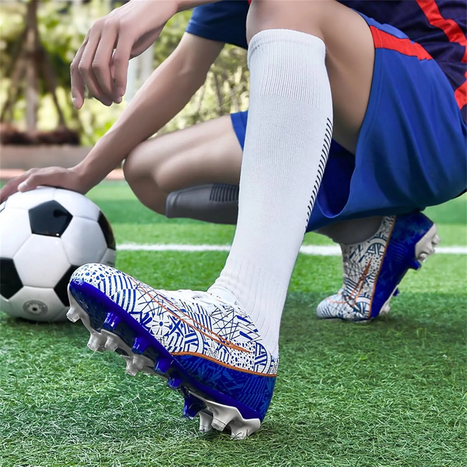 Boy's Soccer Cleats Mens Football Shoes Women Girls Low Tops Non-Slip Spikes Indoor Outdoor Firm Ground Athletic Combat