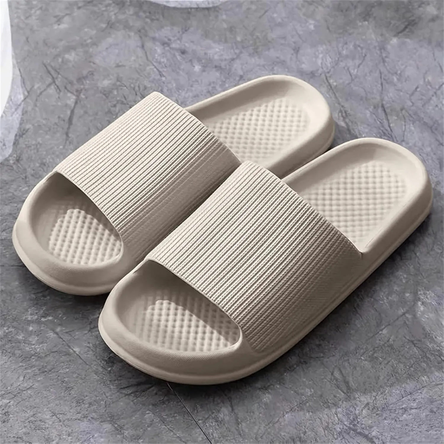 Summer Slipper for Men and Women Indoor Plus Size Slides Bathroom Sandals Fashion Slide Women Thong Slippers