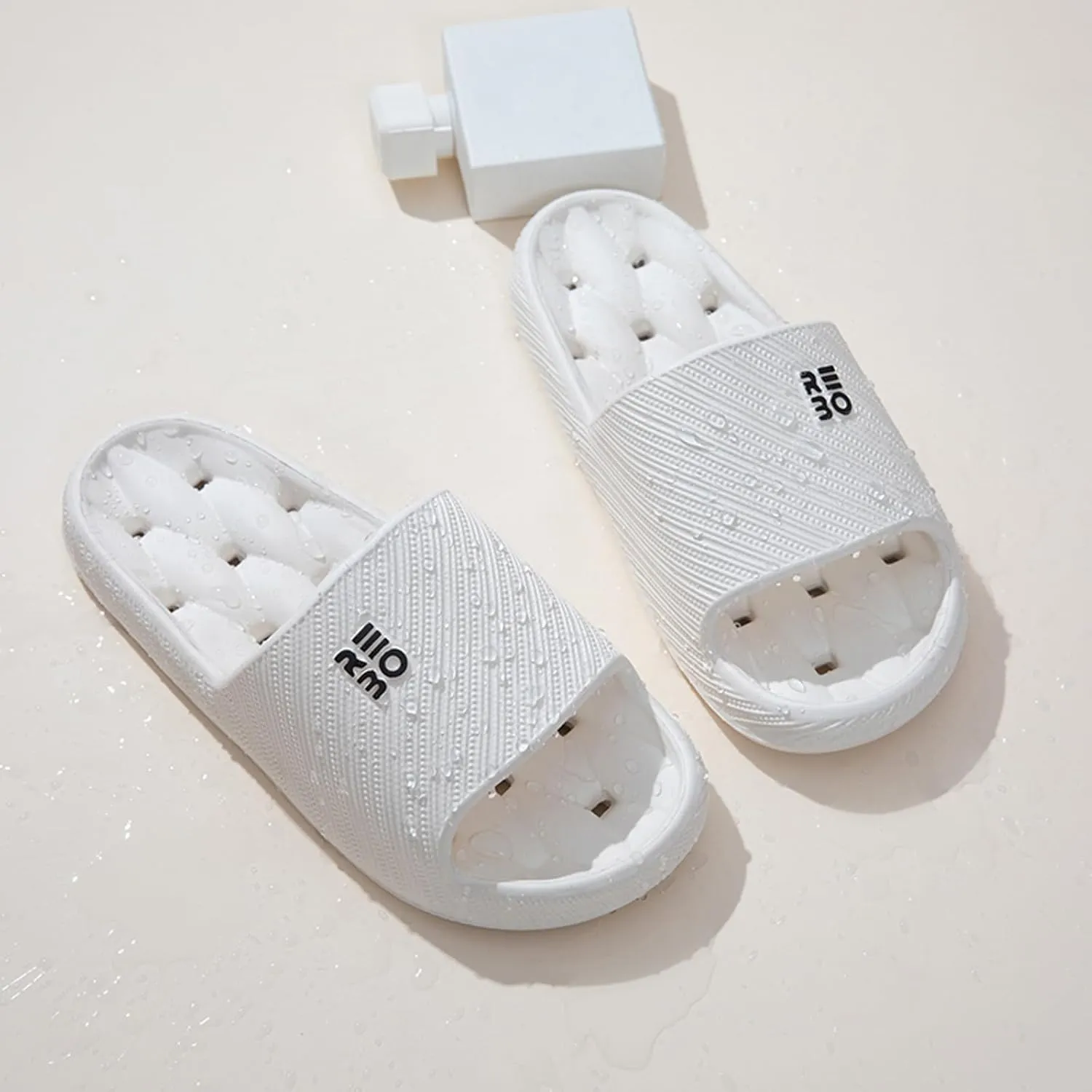Women's Summer Fashion Slides Sandal Bathroom House and Pool Sandals Bathroom Slipper Women's Flat Slippers