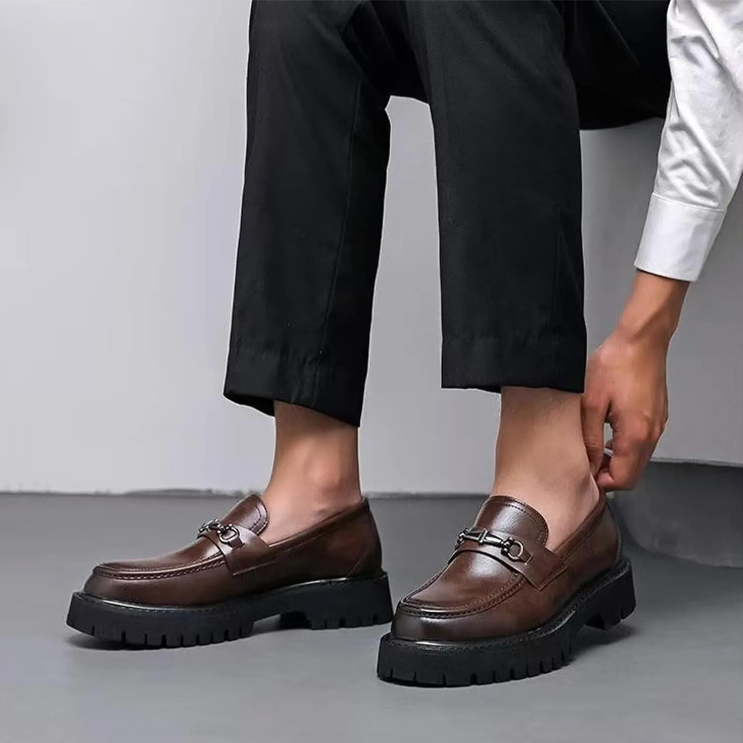 XENTORD Men's Patent Leather Platform Loafers Comfort Non-Slip Lug Sole Slip-On Dress Shoes with Metal Horsebit Detail for Business Office & Casual